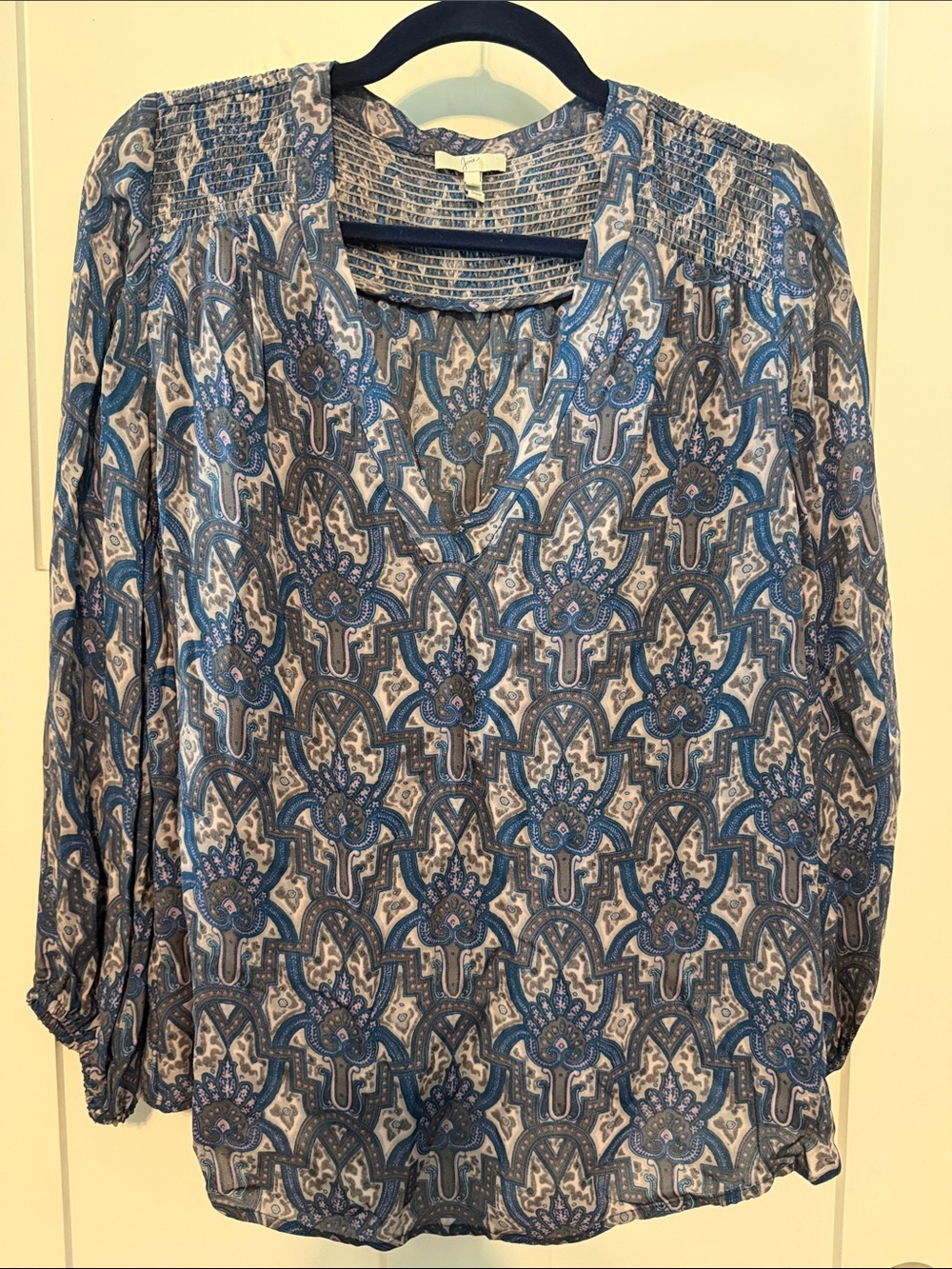 Joie 100% Silk Blue Grey Lavender Paisley-Print Long Sleeve Blouse